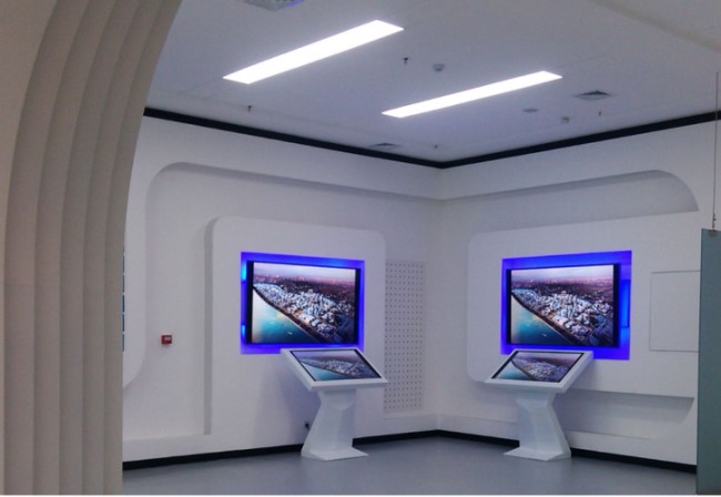 觸摸查詢互動(dòng)一體機(jī)-蘇州好奇數(shù)字科技有限公司