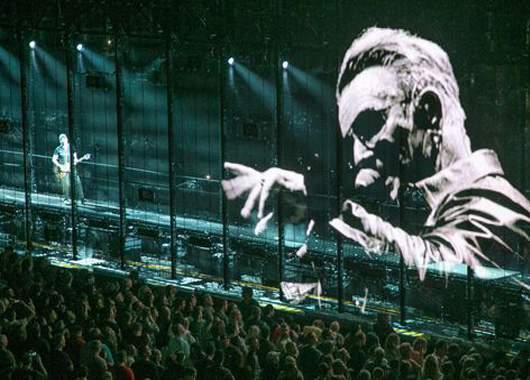 全息紗幕在演唱會的應用場景-好奇數字科技